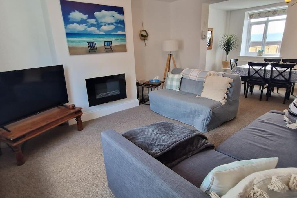 Akwa A Modern Seaside Gem Villa Staithes Exterior photo
